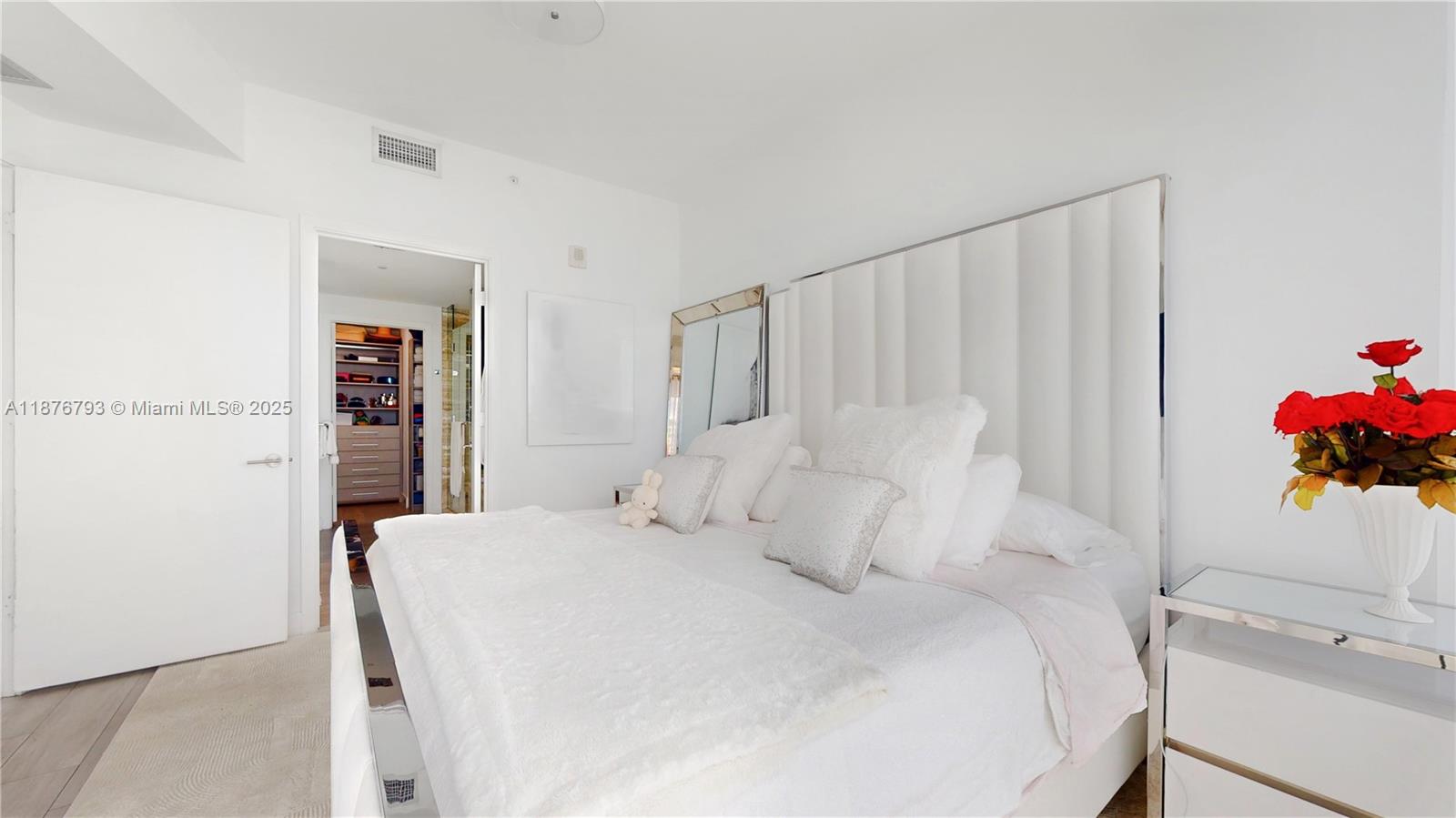 2900 NE 7th Ave #3209, Miami FL 33137