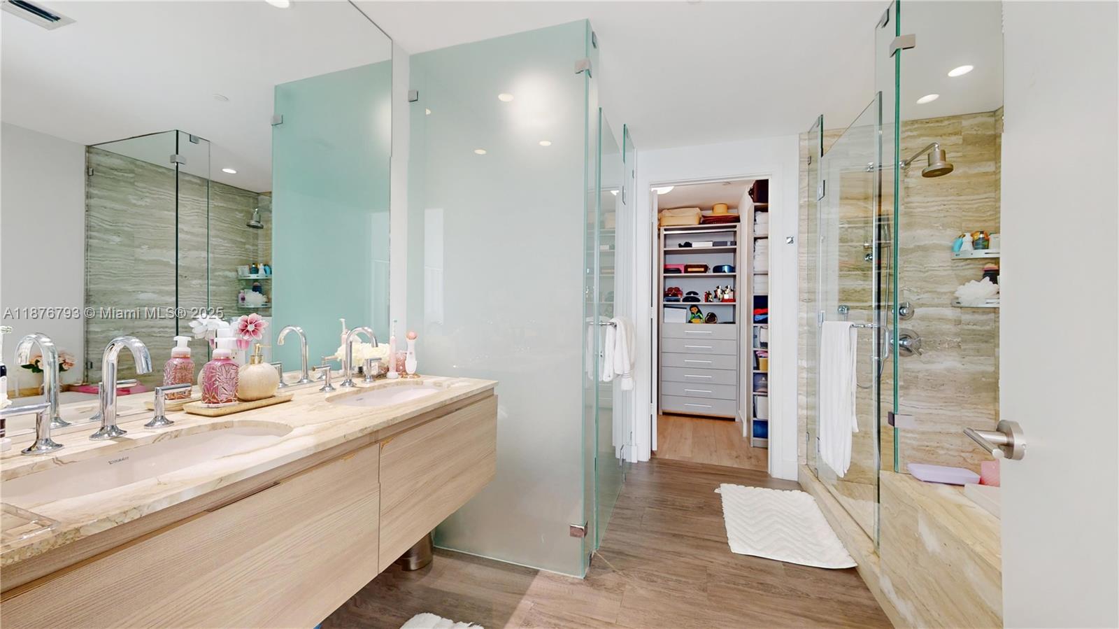 2900 NE 7th Ave #3209, Miami FL 33137