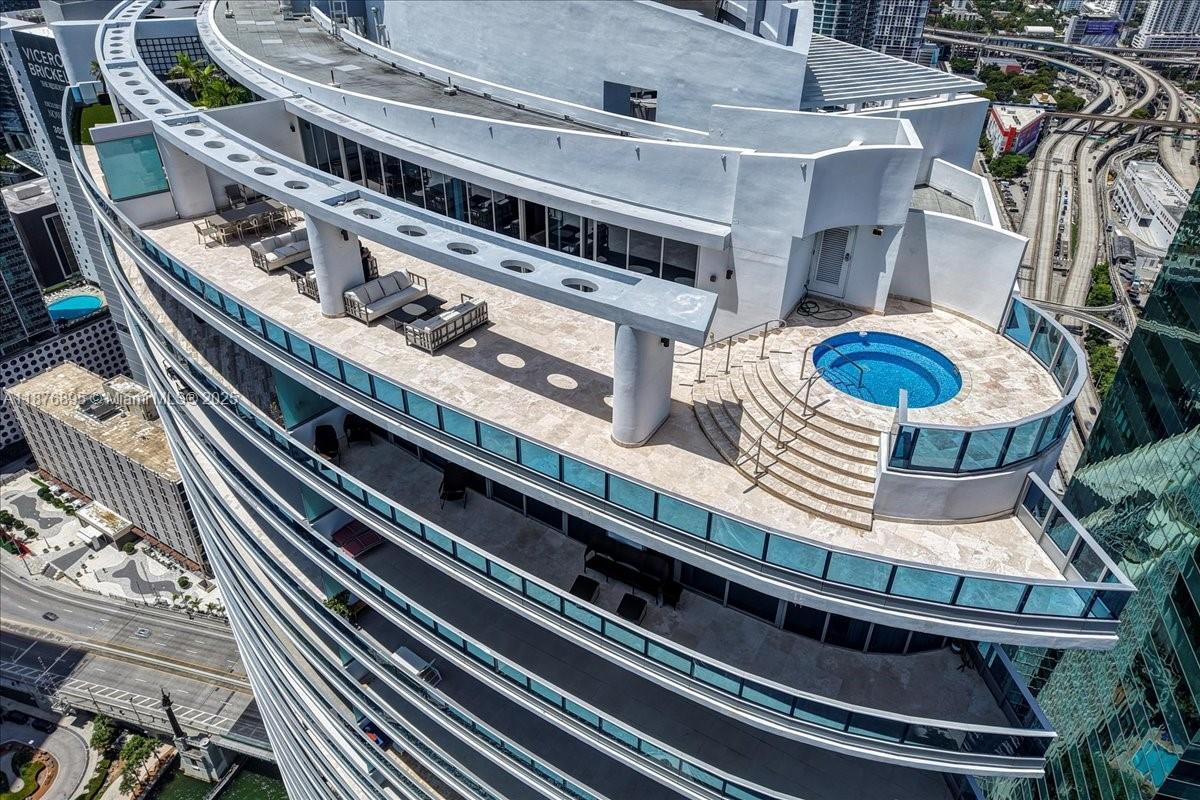 200 Biscayne Boulevard Way #PH 5401, Miami FL 33131