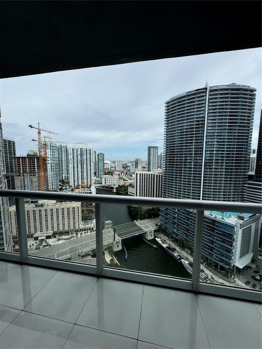 465 Brickell Ave #3104, Miami FL 33131