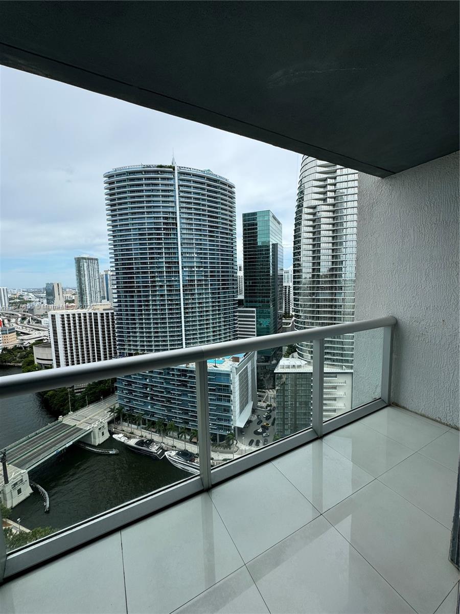 465 Brickell Ave #3104, Miami FL 33131