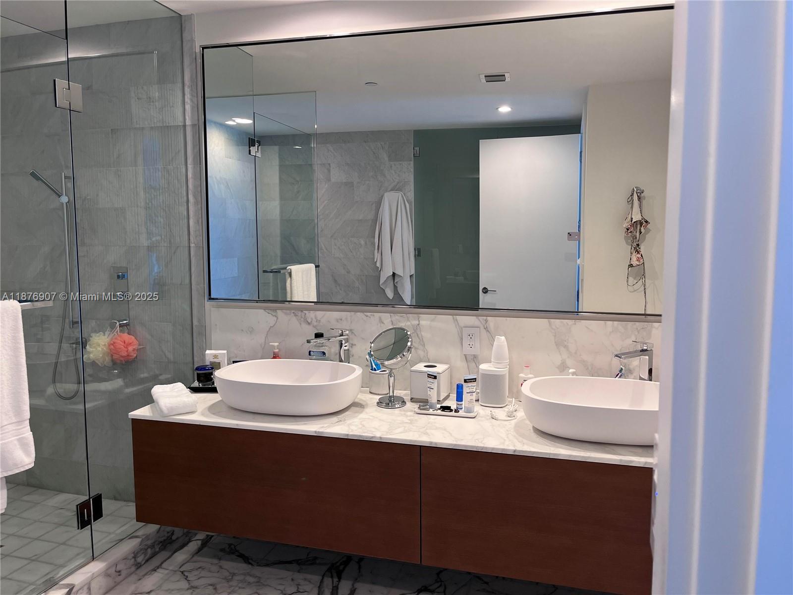 10201 Collins Ave #301, Bal Harbour FL 33154