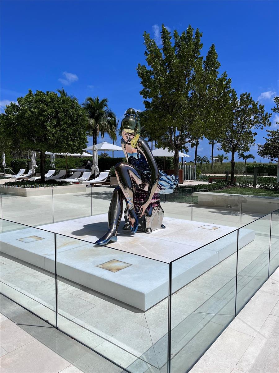 10201 Collins Ave #301, Bal Harbour FL 33154