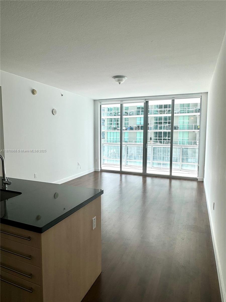 1111 SW 1st Ave #3115, Miami FL 33130