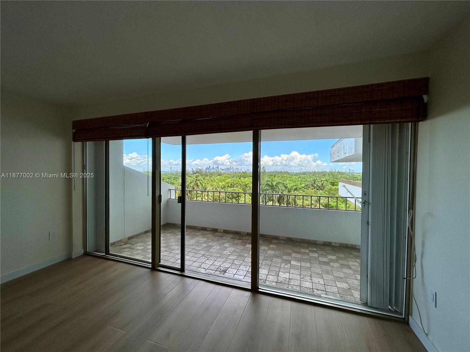 155 Ocean Lane Dr #706, Key Biscayne FL 33149