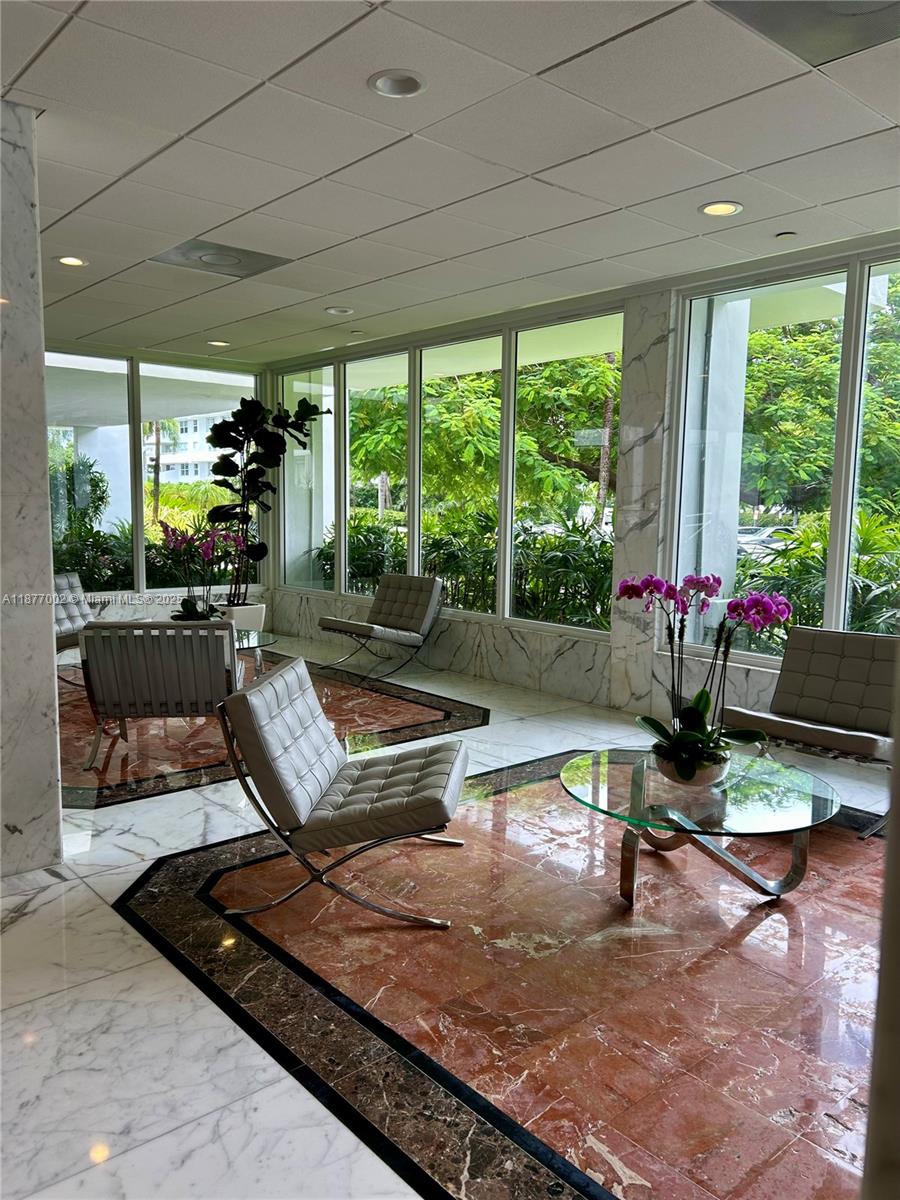 155 Ocean Lane Dr #706, Key Biscayne FL 33149