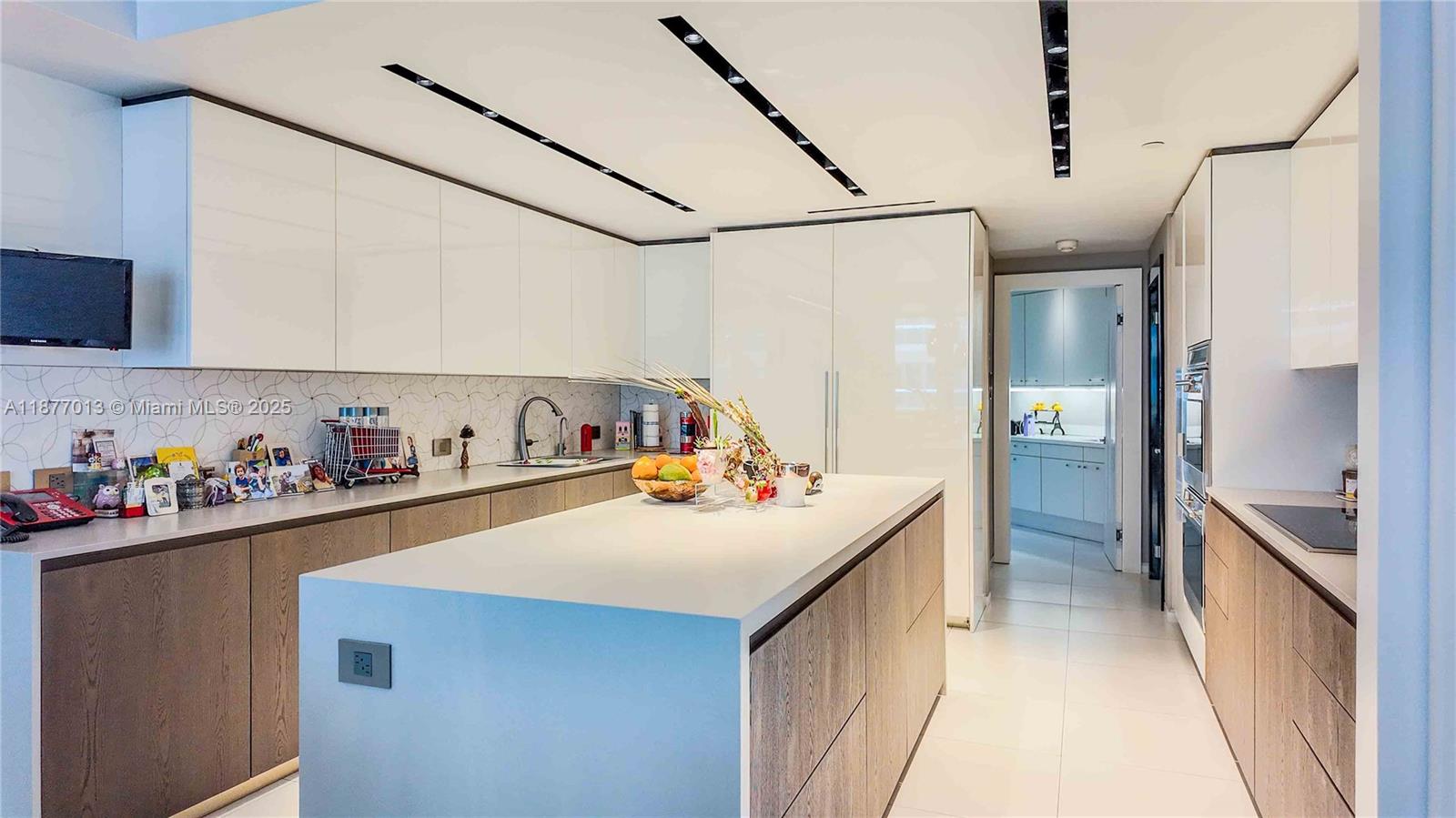 9999 Collins Ave #6A & Cabana, Bal Harbour FL 33154
