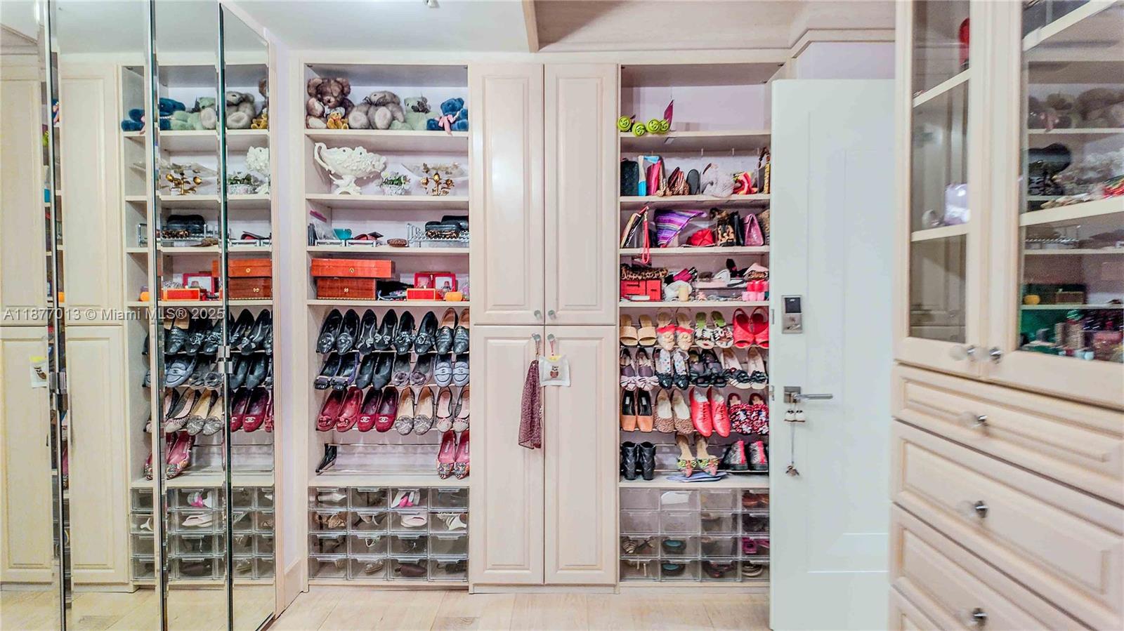 9999 Collins Ave #6A & Cabana, Bal Harbour FL 33154