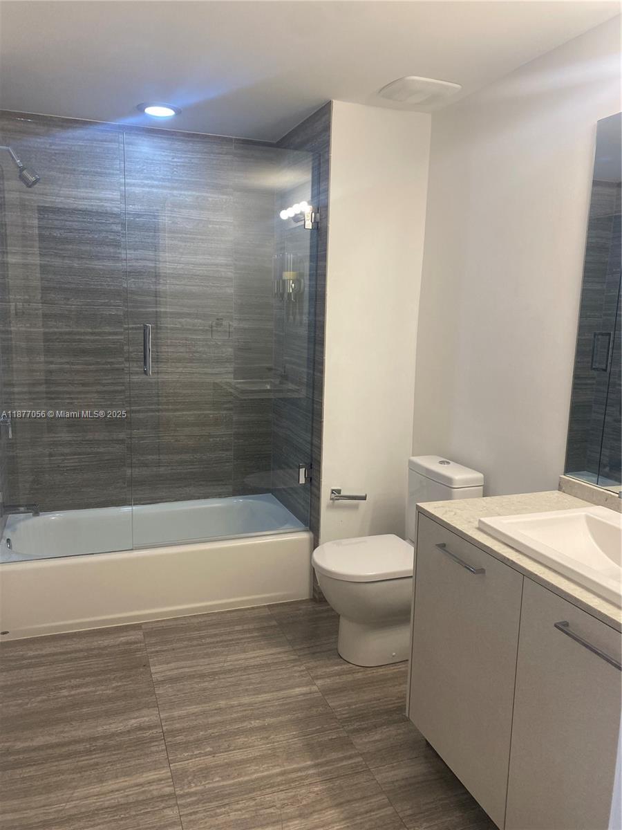 1010 Brickell Ave #1502, Miami FL 33131