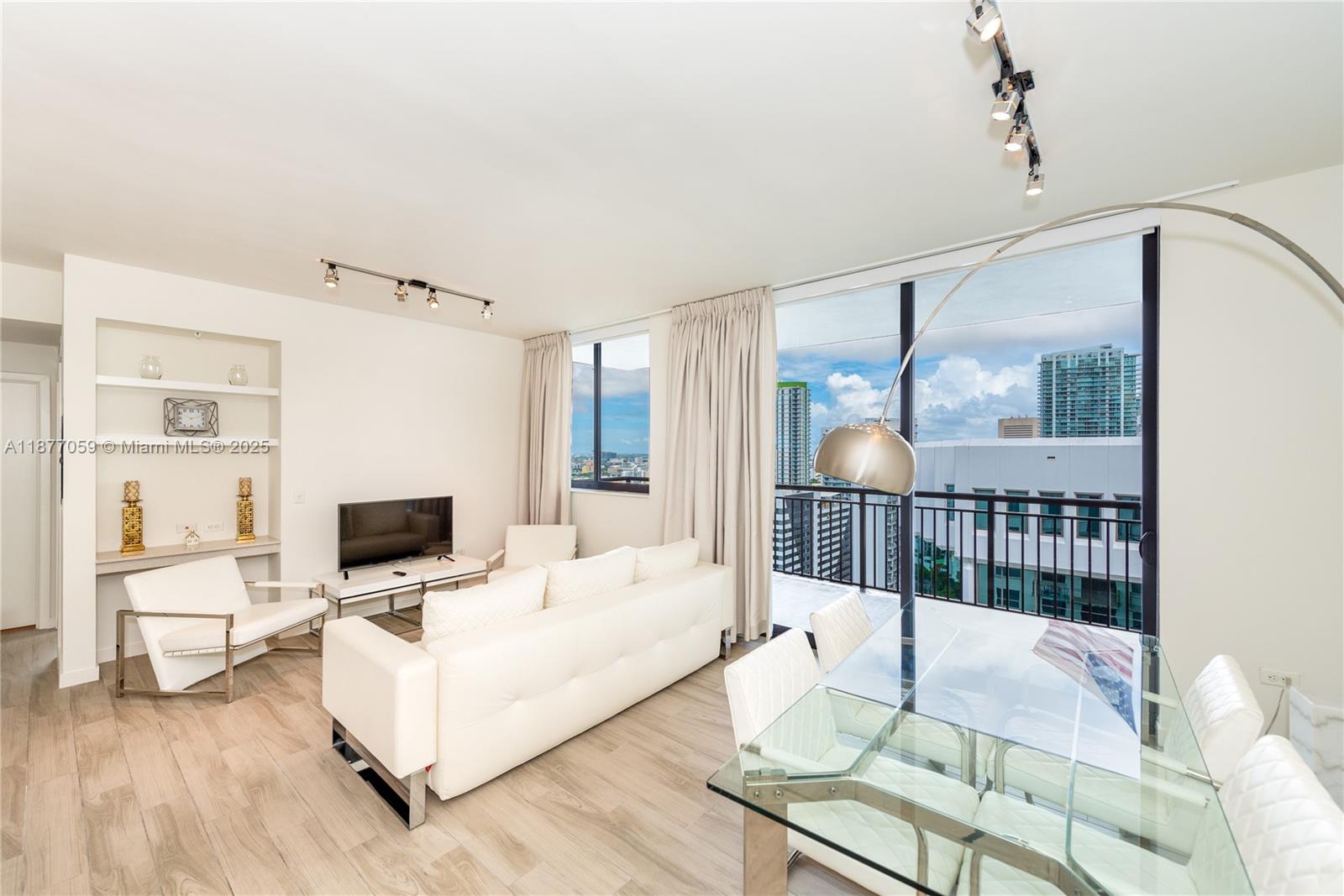 999 SW 1st Ave #3114, Miami FL 33130