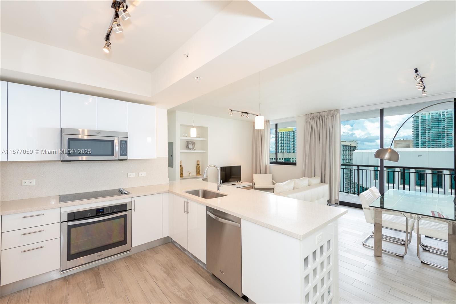 999 SW 1st Ave #3114, Miami FL 33130