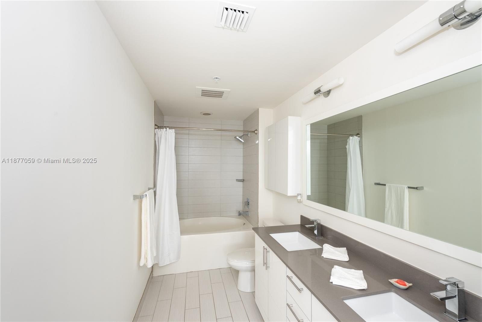 999 SW 1st Ave #3114, Miami FL 33130