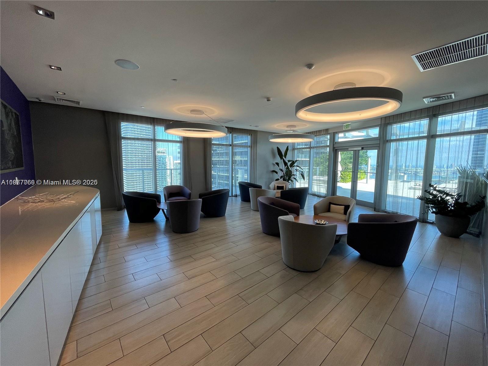 1100 S Miami Ave #2811, Miami FL 33130