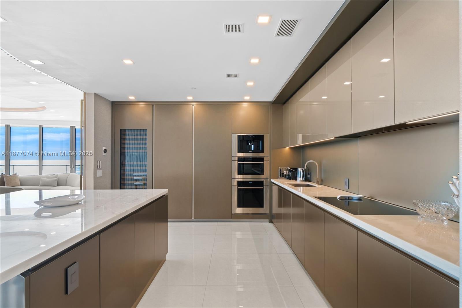 18975 Collins Ave #3400, Sunny Isles Beach FL 33160