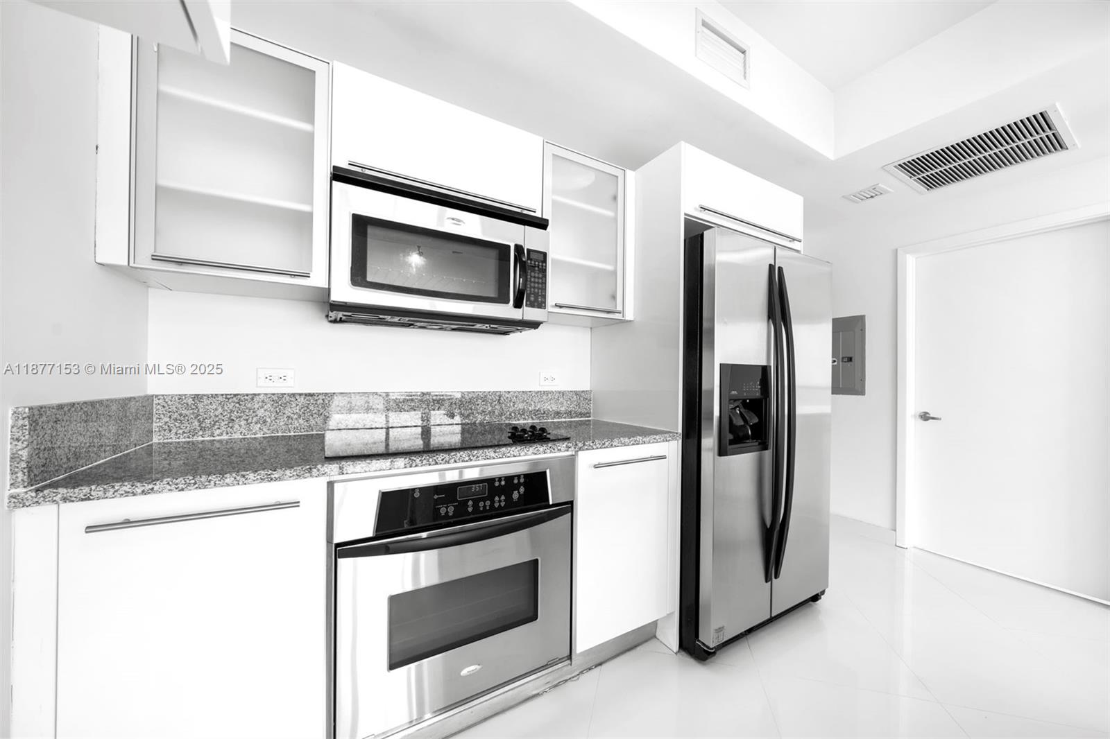 888 Biscayne Blvd #3710, Miami FL 33132