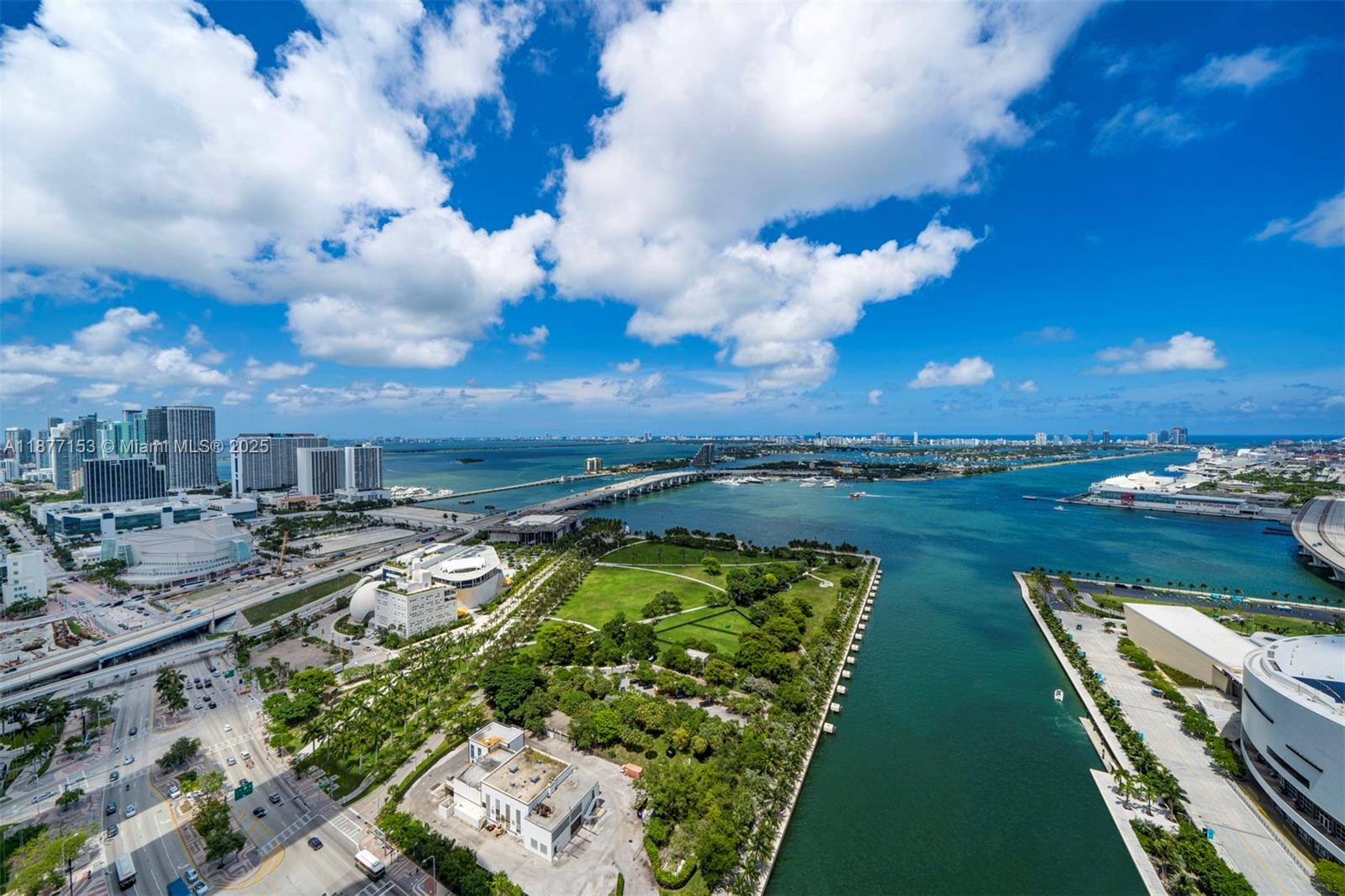 888 Biscayne Blvd #3710, Miami FL 33132