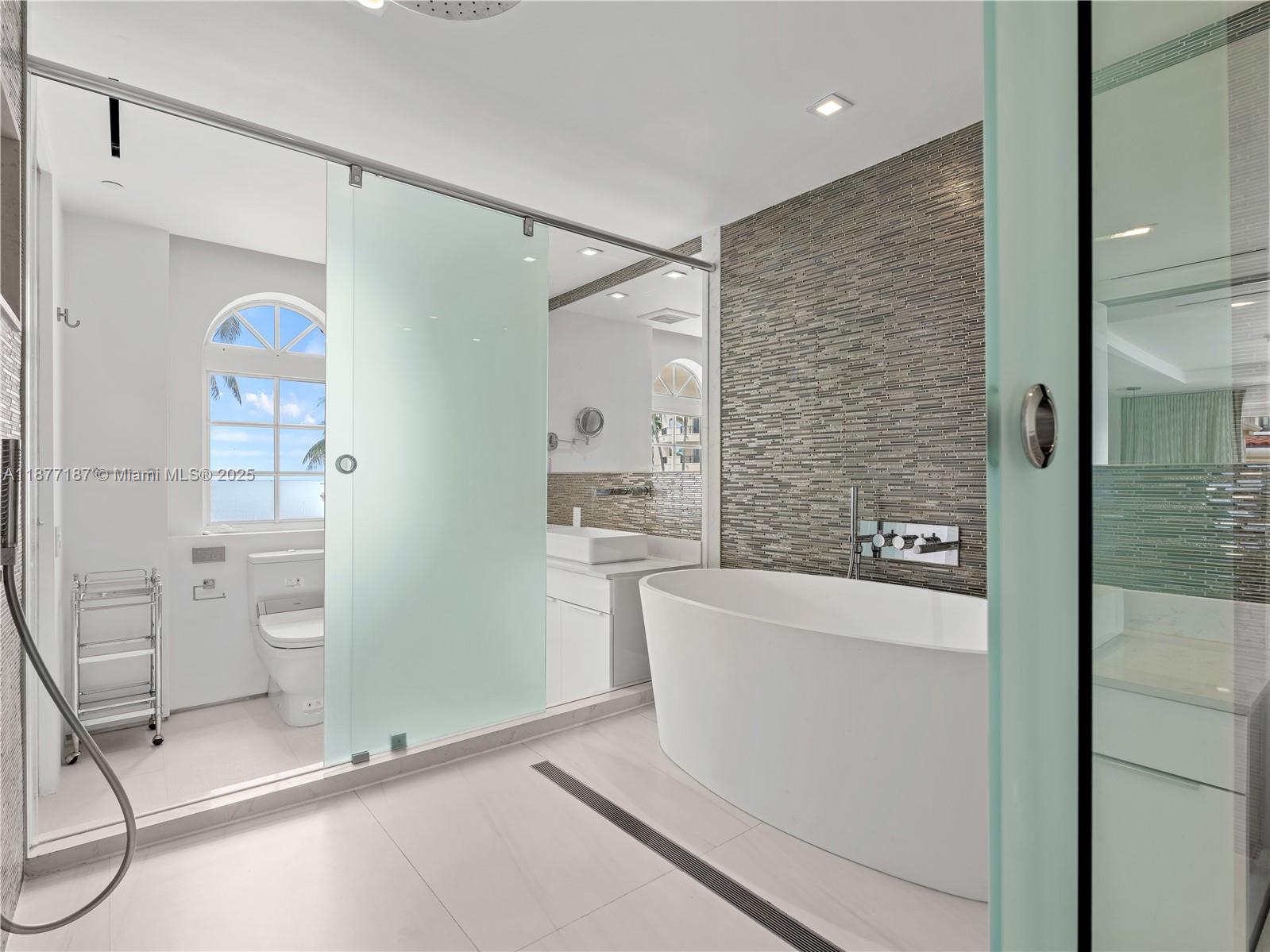 8011 Fisher Island Dr #8011, Miami Beach FL 33109