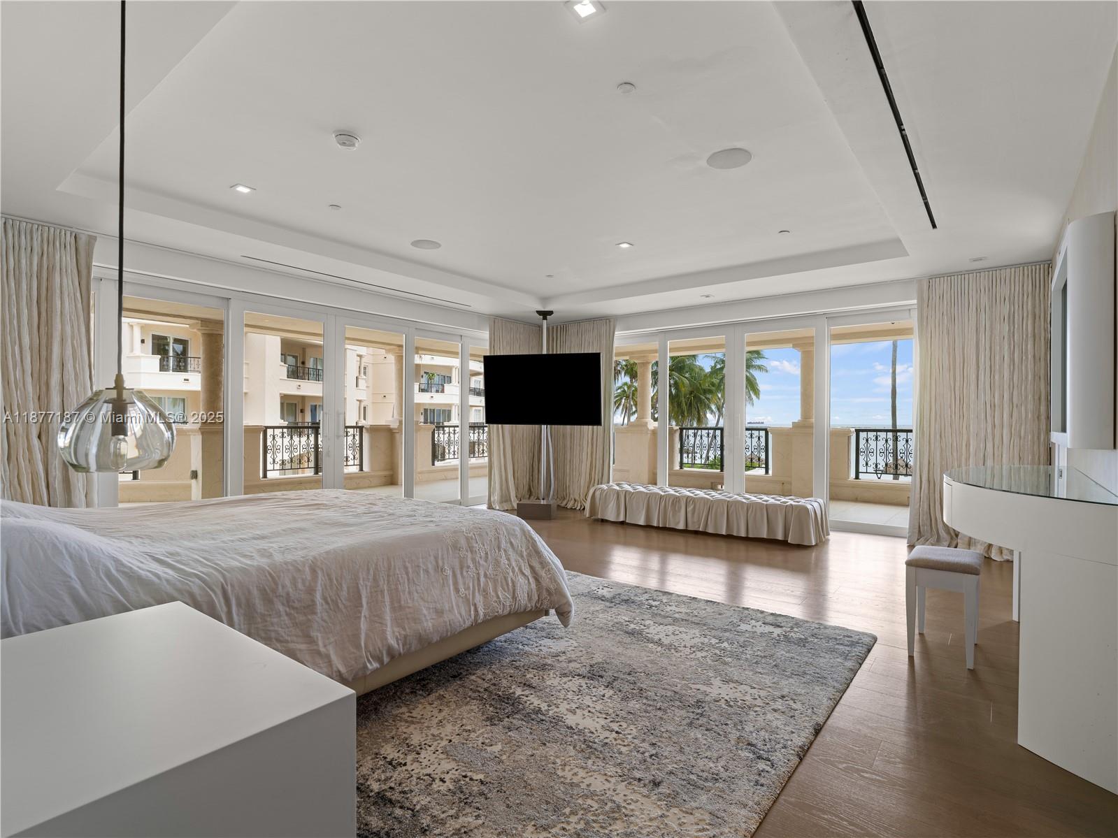 8011 Fisher Island Dr #8011, Miami Beach FL 33109