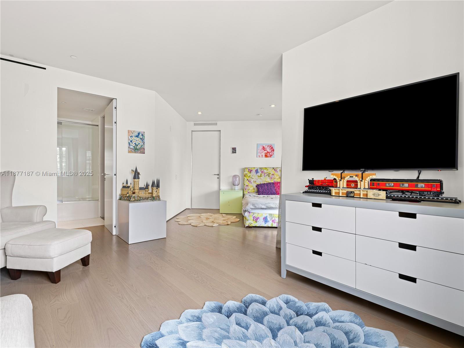 8011 Fisher Island Dr #8011, Miami Beach FL 33109