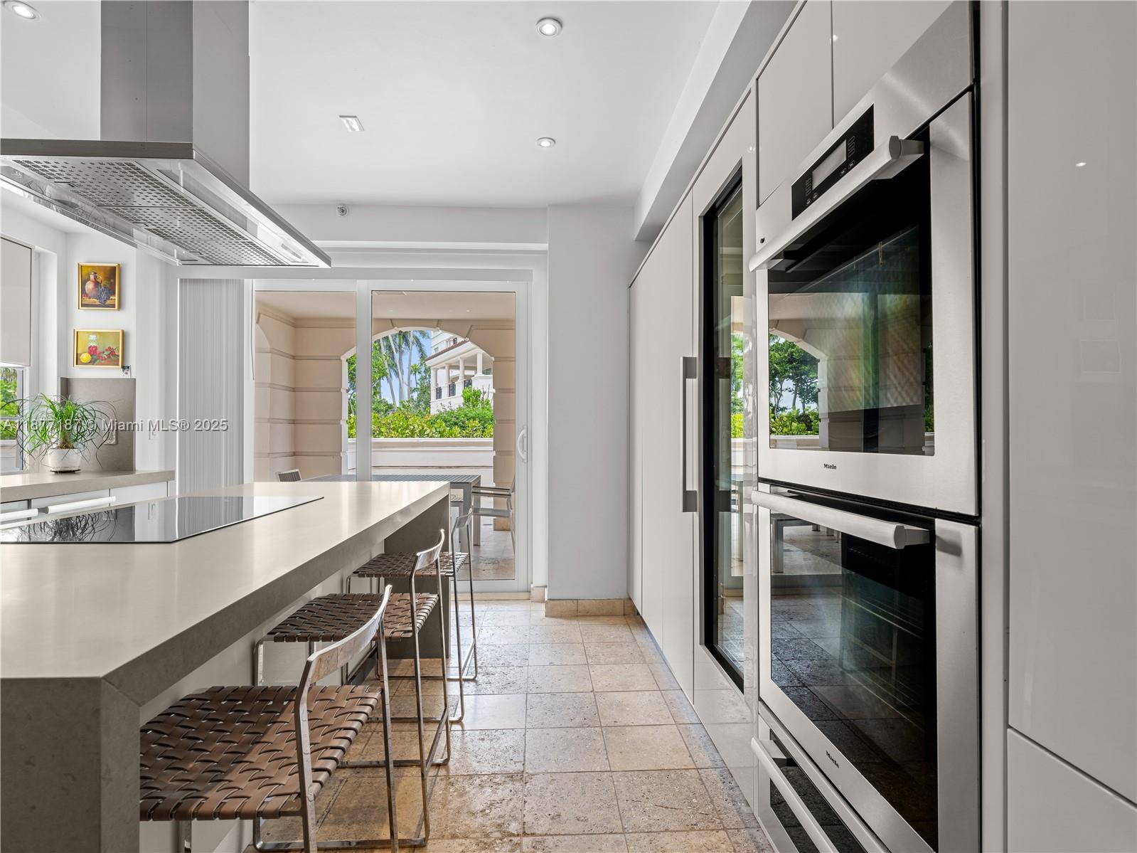 8011 Fisher Island Dr #8011, Miami Beach FL 33109