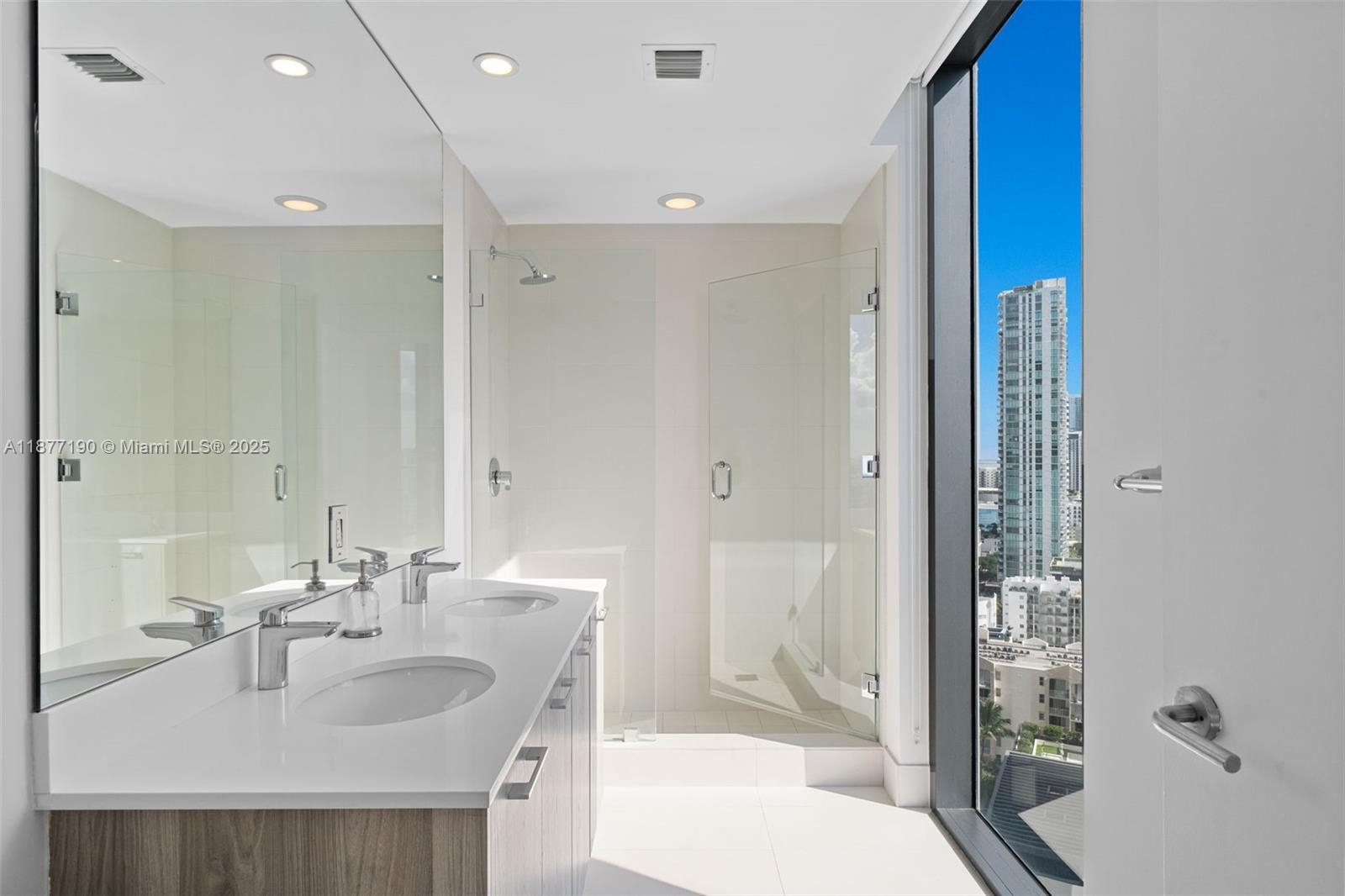 501 NE 31st St #2010, Miami FL 33137