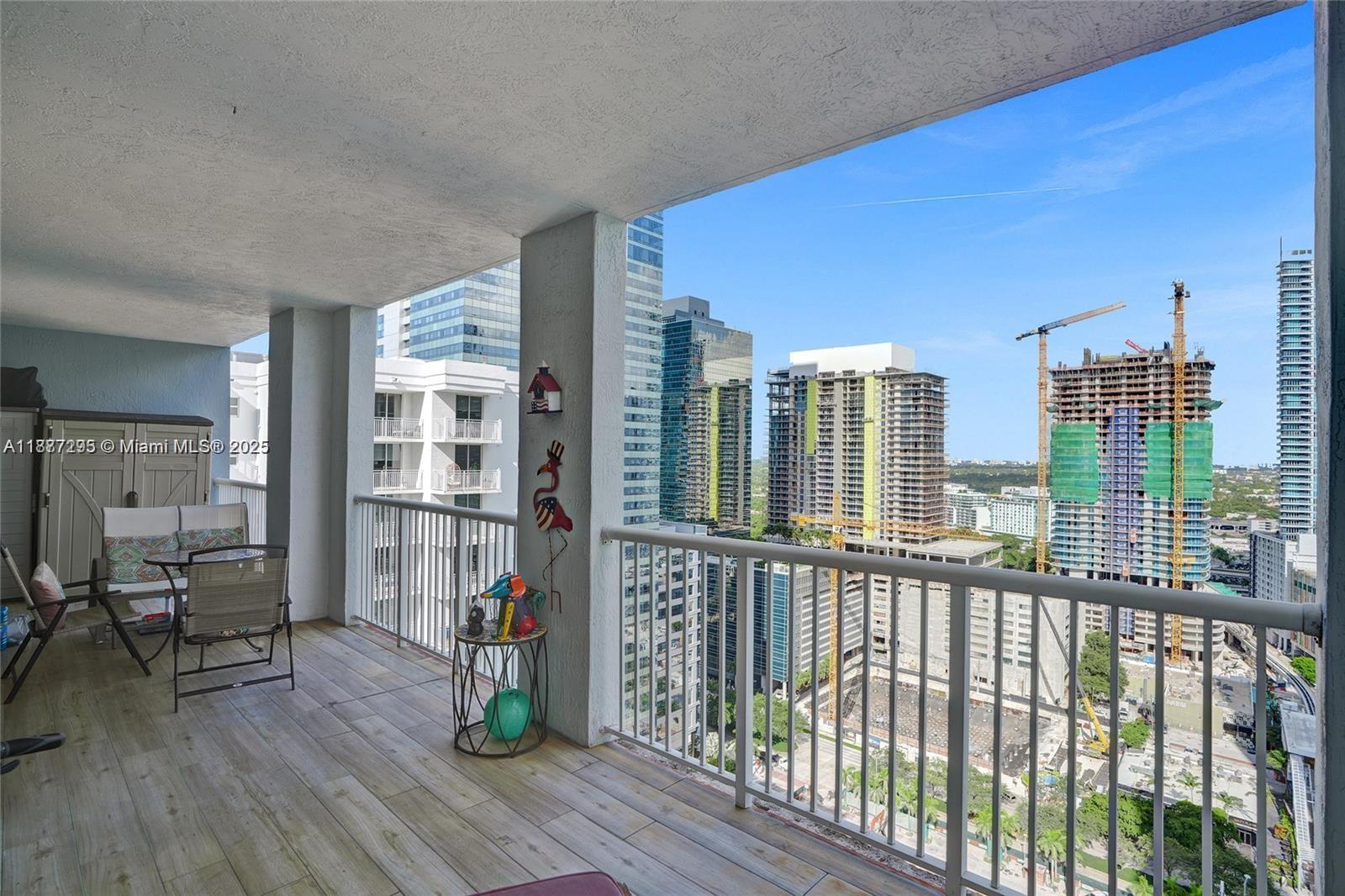 170 SE 14th St #2907, Miami FL 33131