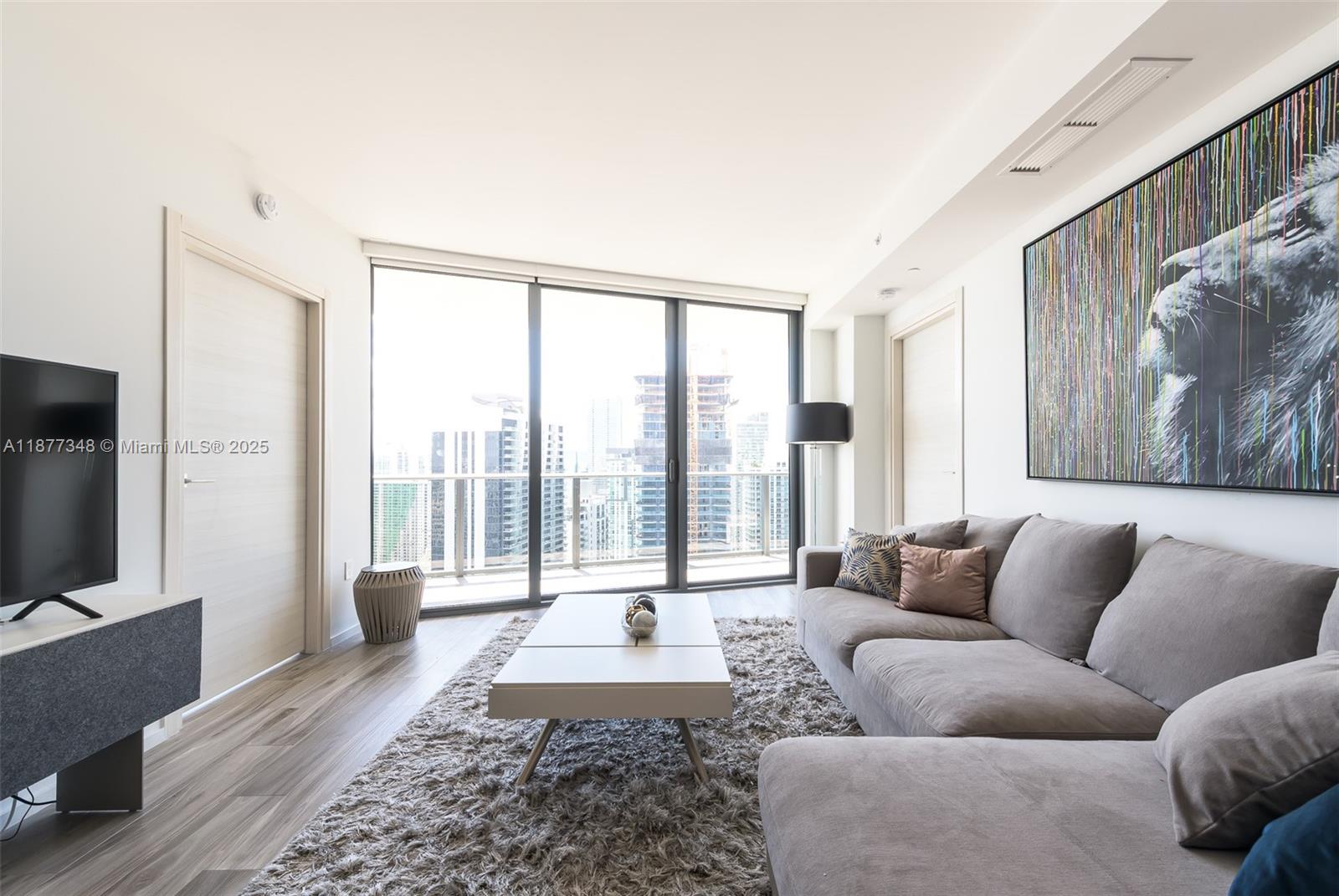 801 S Miami Ave #4302, Miami FL 33130