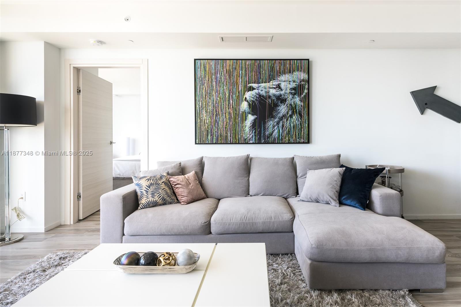 801 S Miami Ave #4302, Miami FL 33130