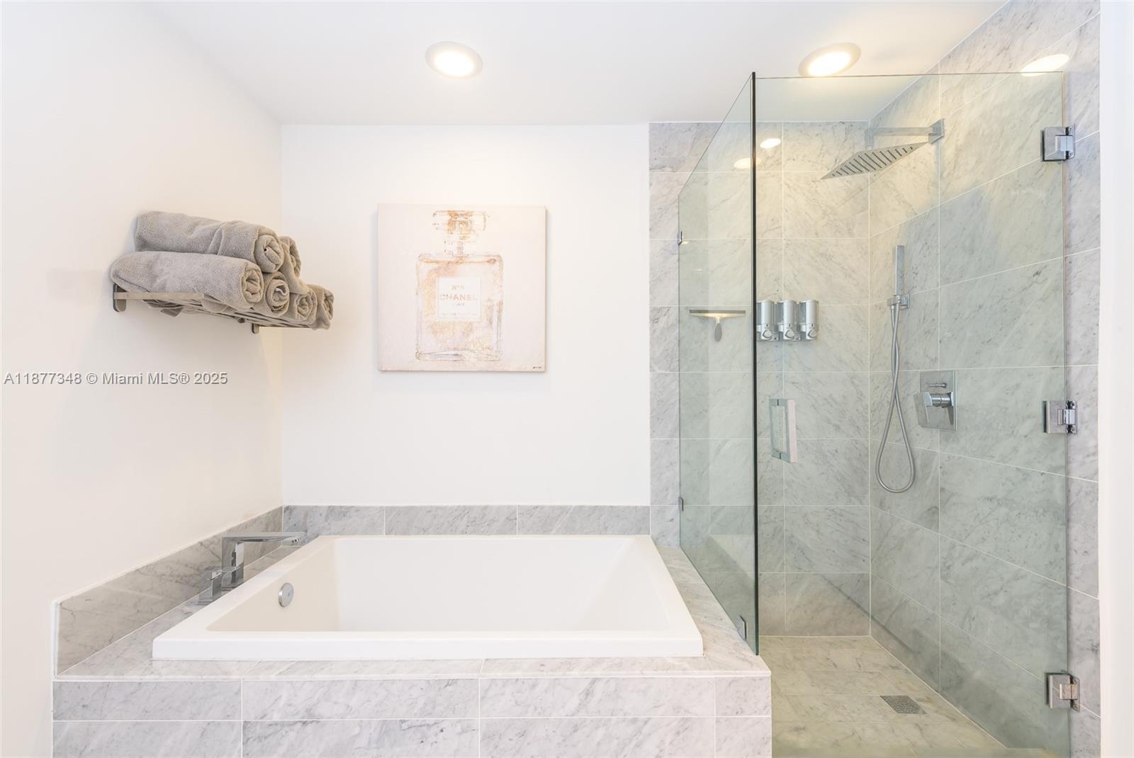 801 S Miami Ave #4302, Miami FL 33130