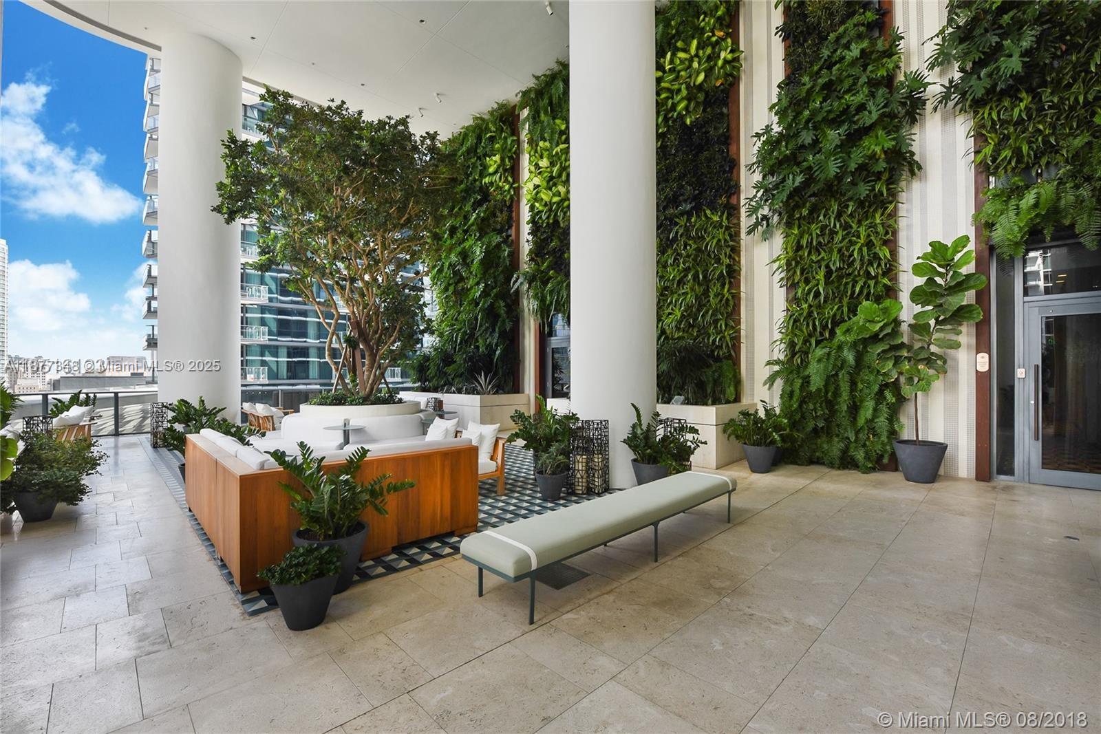 801 S Miami Ave #4302, Miami FL 33130