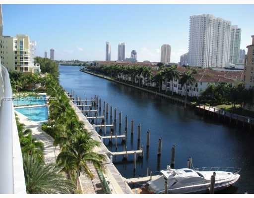 Aventura FL 33180 - A11877399