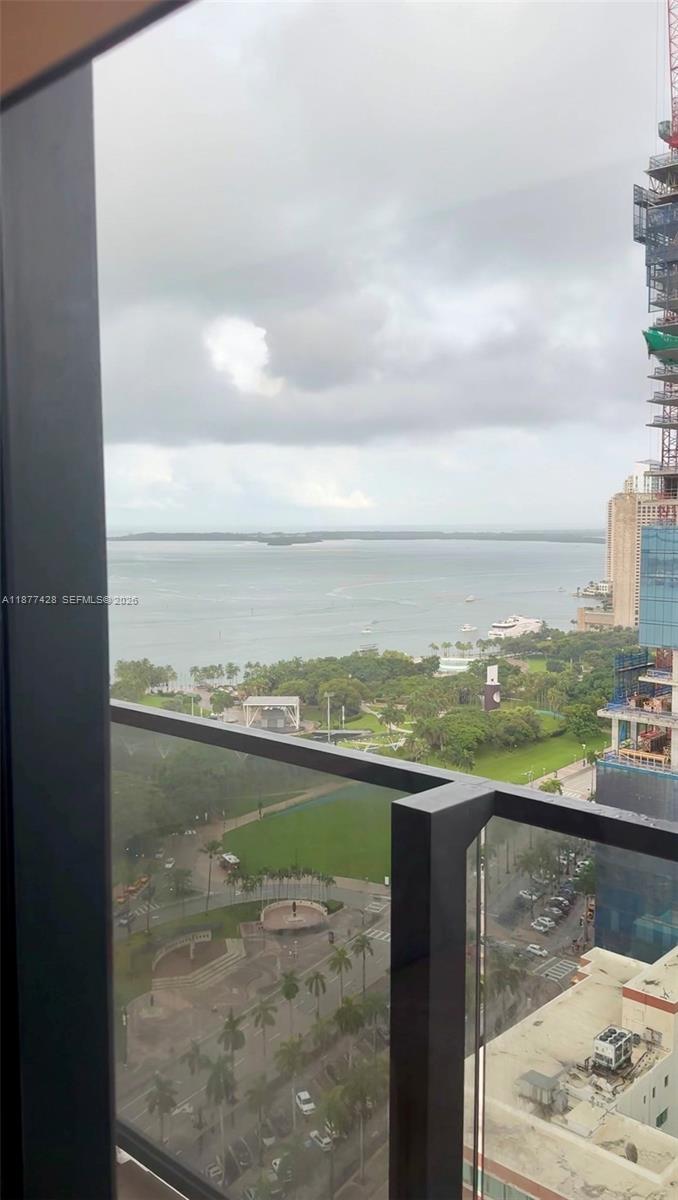 398 NE 5th St #2316, Miami FL 33132