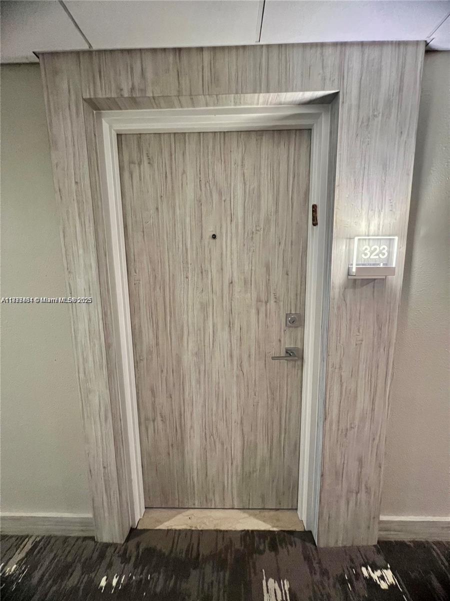 10275 Collins Ave #323, Bal Harbour FL 33154