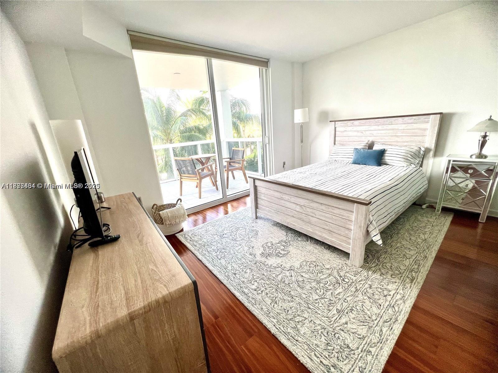 10275 Collins Ave #323, Bal Harbour FL 33154