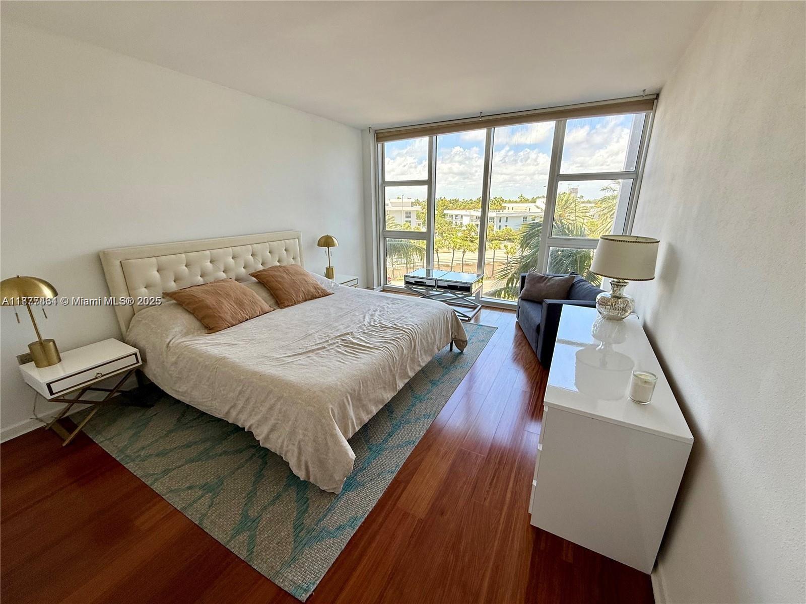 10275 Collins Ave #323, Bal Harbour FL 33154