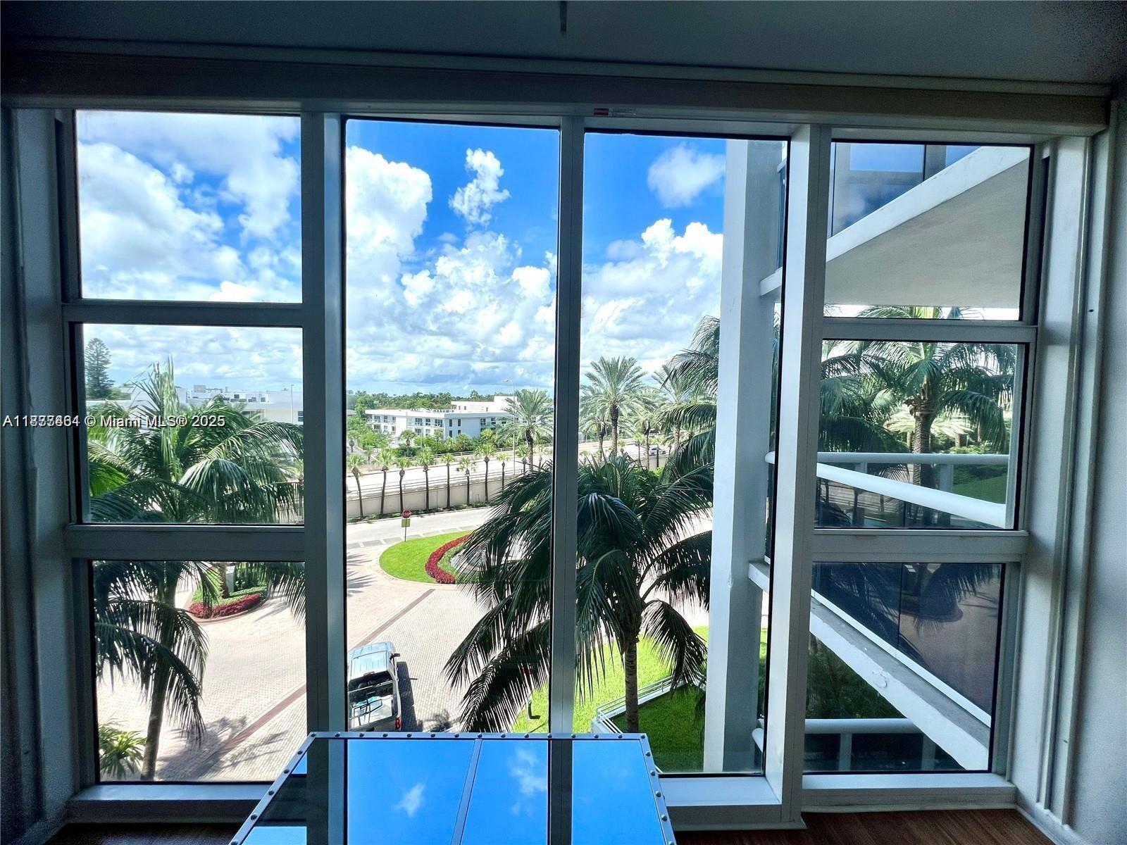 10275 Collins Ave #323, Bal Harbour FL 33154