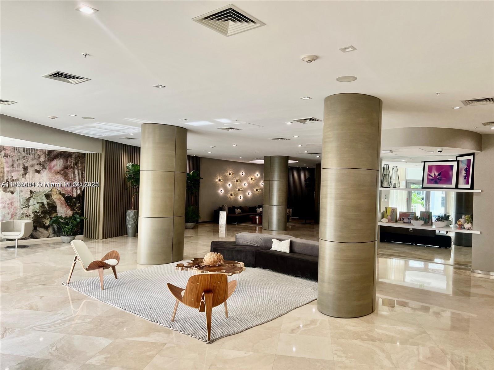10275 Collins Ave #323, Bal Harbour FL 33154
