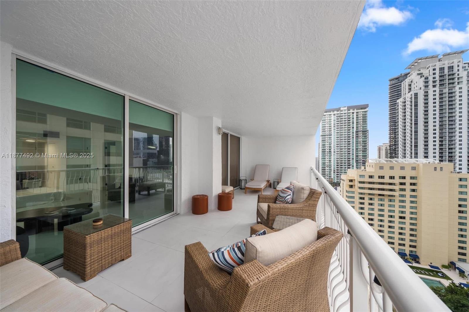 1200 Brickell Bay Dr #2812, Miami FL 33131