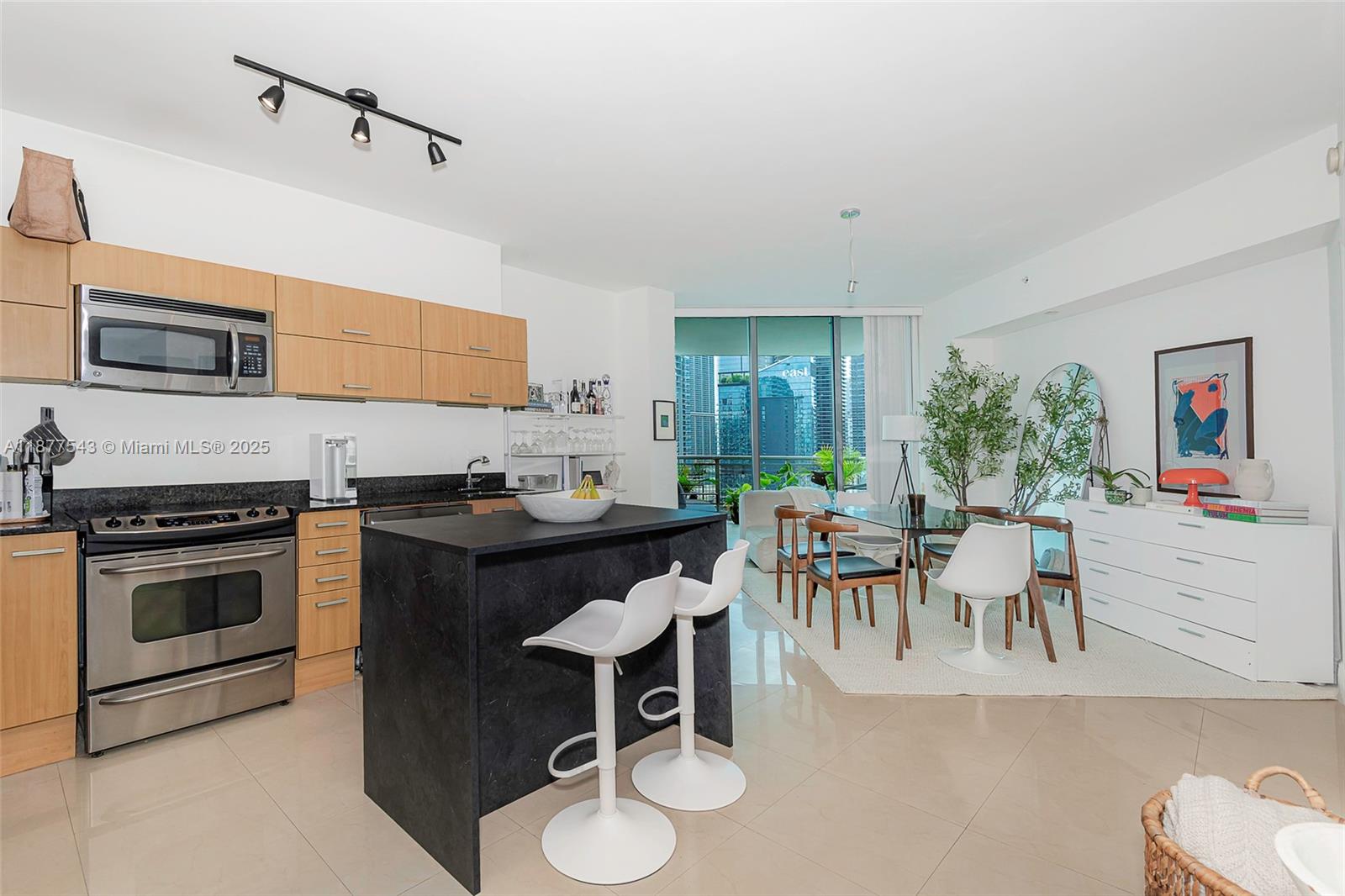 350 S Miami Ave #3508, Miami FL 33130