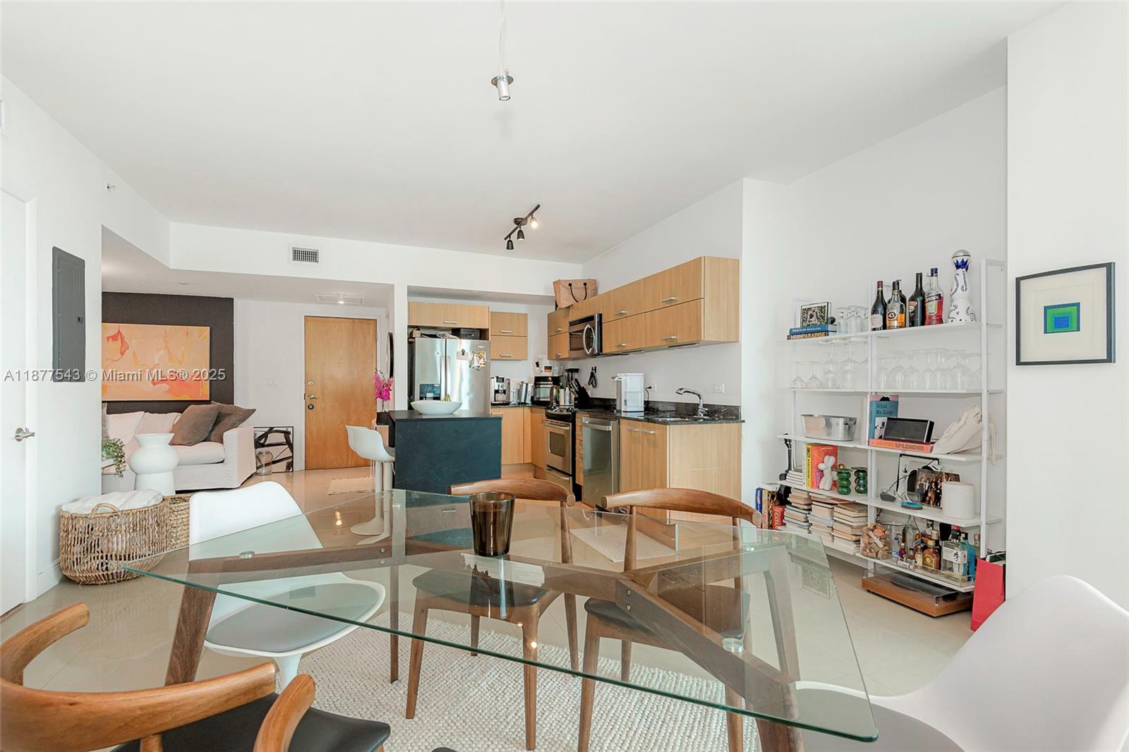 350 S Miami Ave #3508, Miami FL 33130