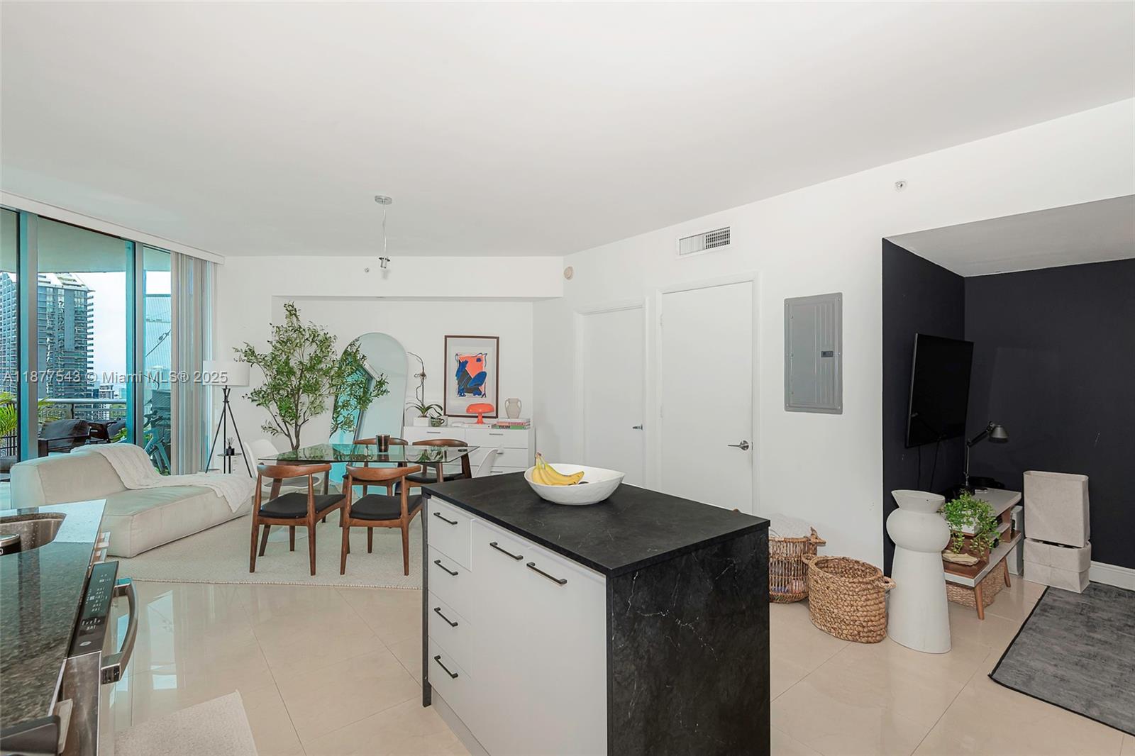 350 S Miami Ave #3508, Miami FL 33130