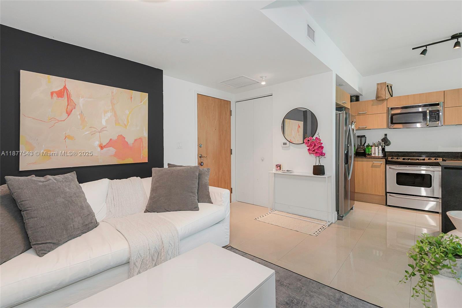 350 S Miami Ave #3508, Miami FL 33130