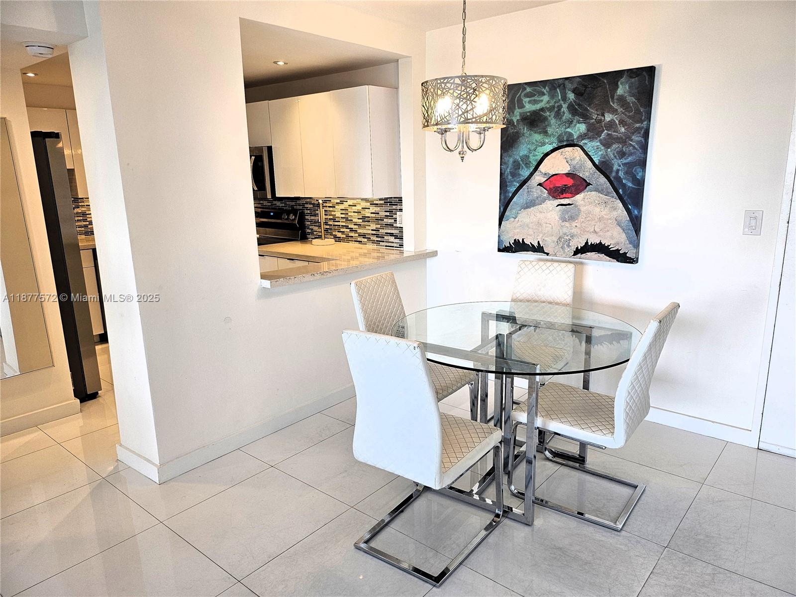 5161 Collins Ave #707, Miami Beach FL 33140