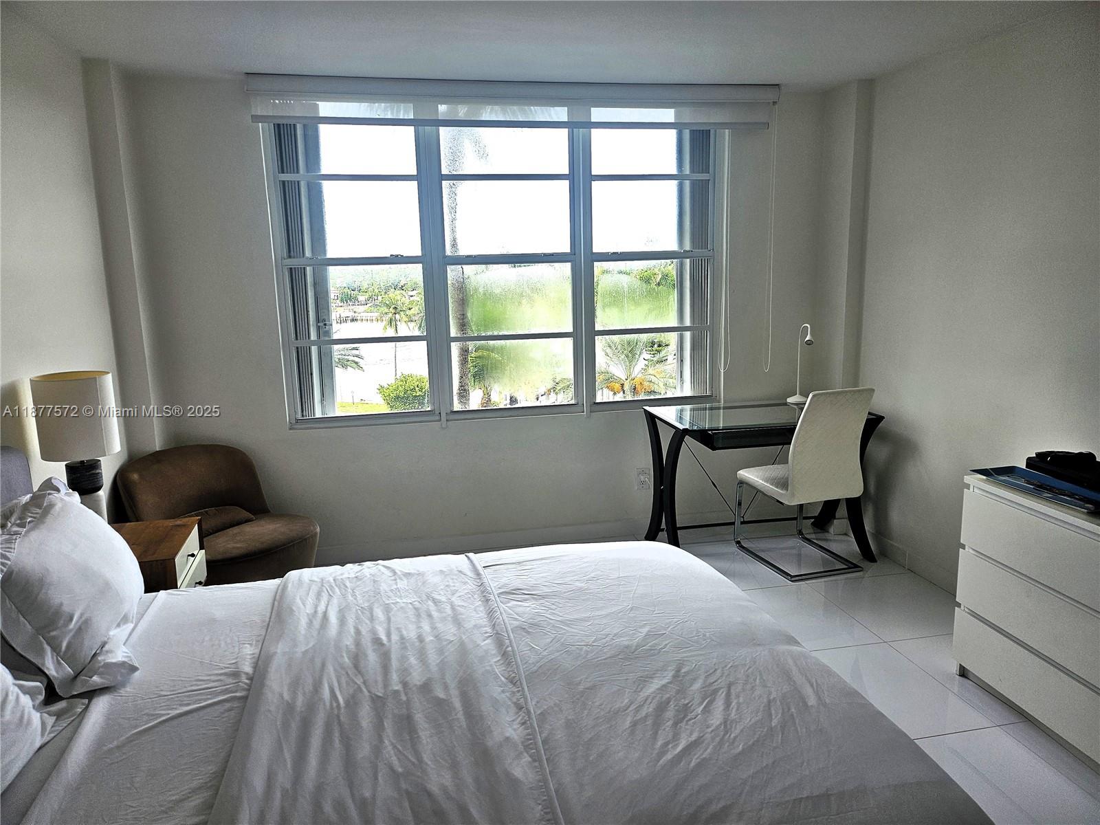5161 Collins Ave #707, Miami Beach FL 33140