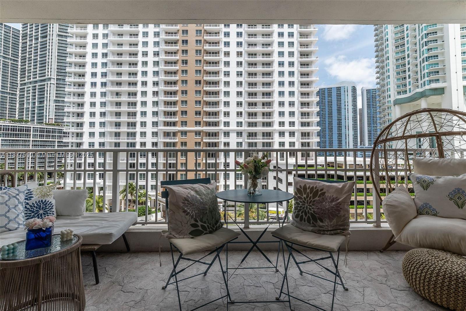 701 Brickell Key Blvd #808, Miami FL 33131