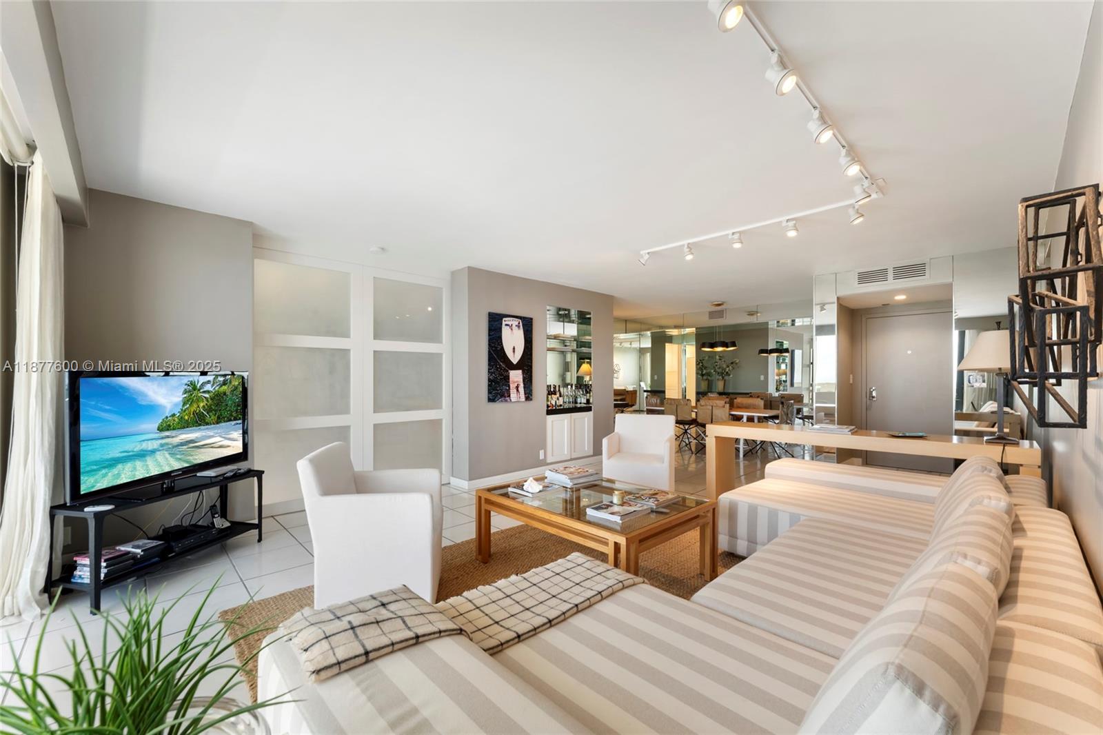 1121 Crandon Blvd #E1206, Key Biscayne FL 33149