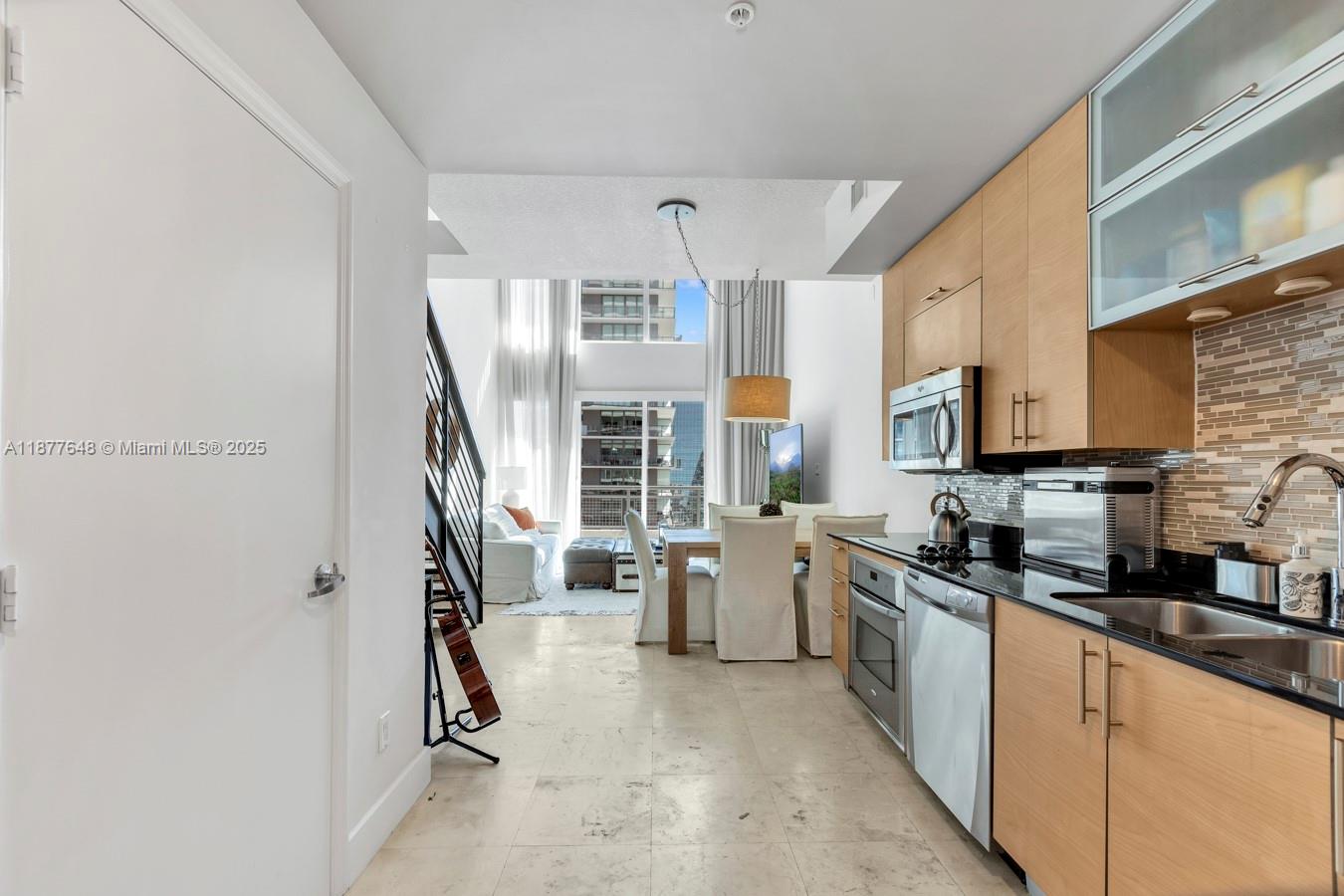 60 SW 13th St #3402, Miami FL 33130