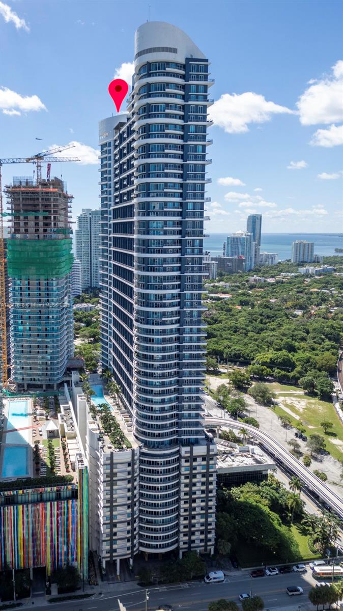 60 SW 13th St #3402, Miami FL 33130