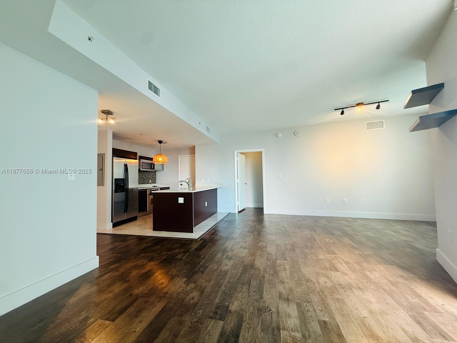 1900 N BAYSHORE DR #2619, Miami FL 33132