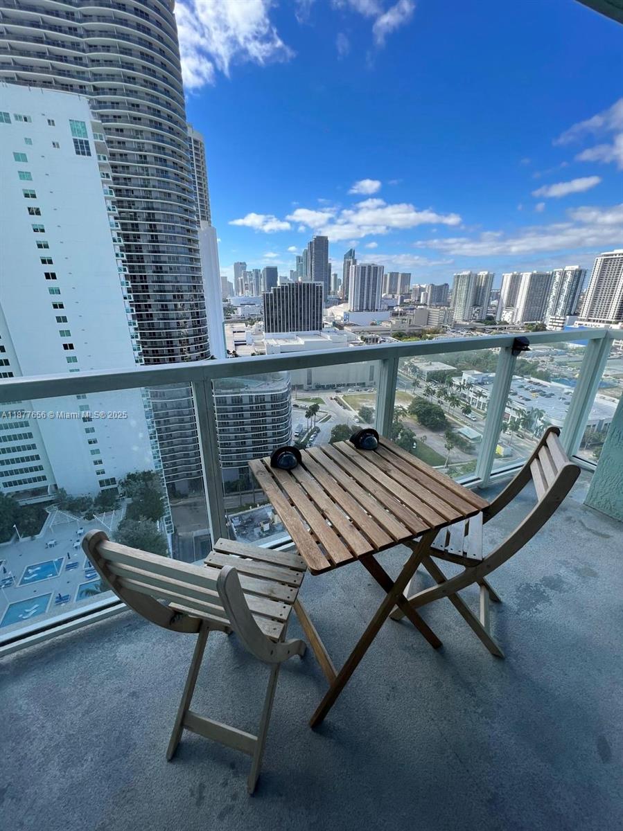 1900 N BAYSHORE DR #2619, Miami FL 33132